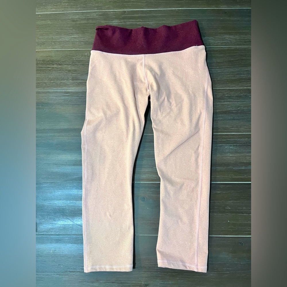 Fabletics Heatherr’s Pink Crop Leggings